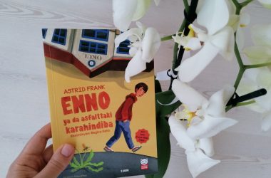 Enno Ya Da Asfalttaki Karahindiba Enno Ya Da Asfalttaki Karahindiba